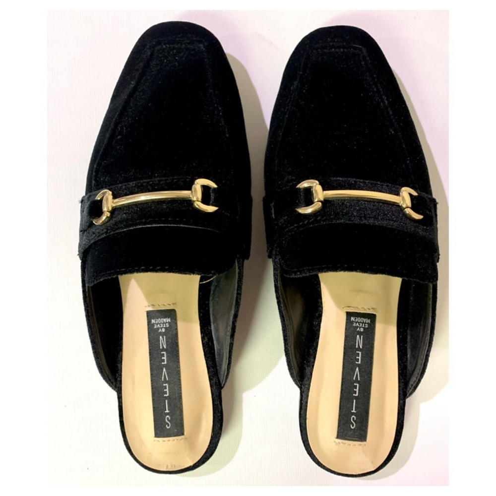 STEVE MADDEN Shoes Slip-ons BLACK VELVET FLAT MULES GOLD ACCENT Size 7